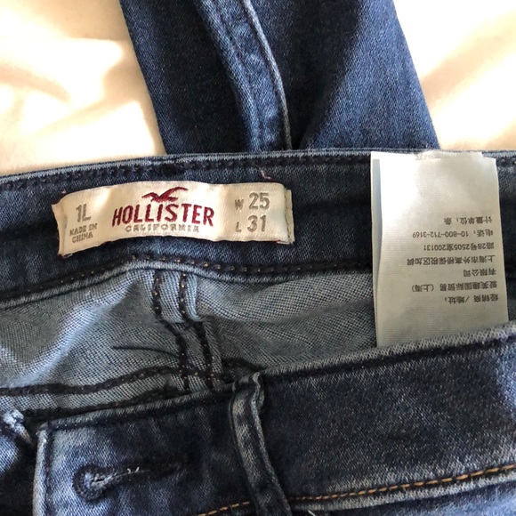 hollister jeans - Picture 3 of 3